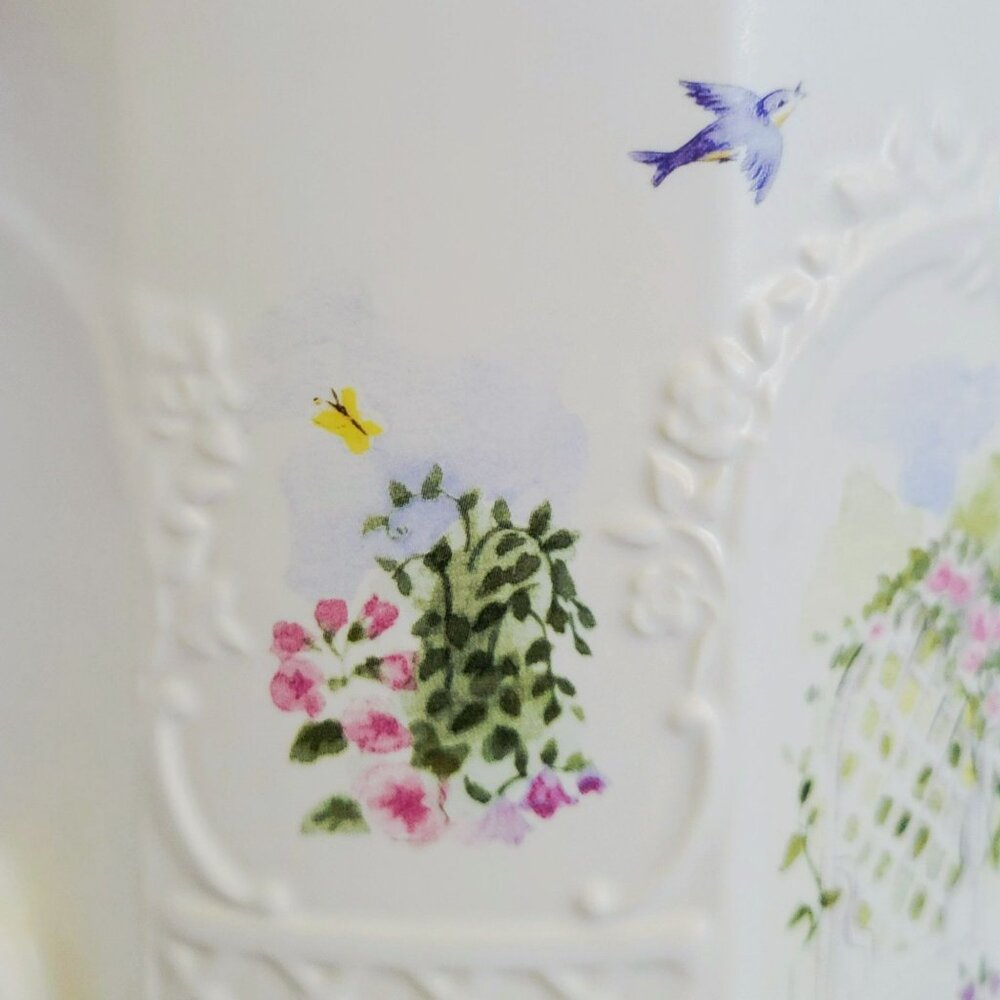 Vintage Pfaltzgraff Cape May Pitcher Sculptured Shabby Chic Floral Garden USA - Picture 3 of 16